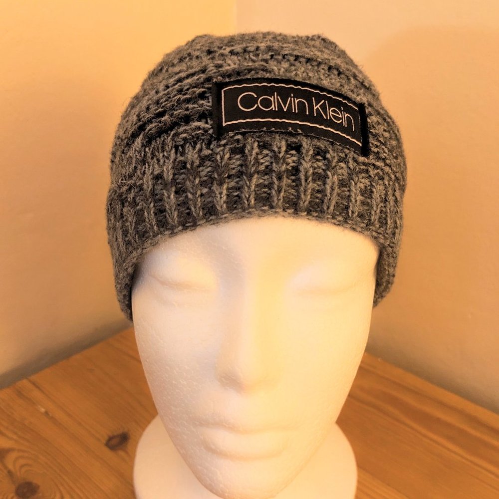 Calvin Klein Thick Marled Knit Gray Winter Hat Beanie Warm & Comfy